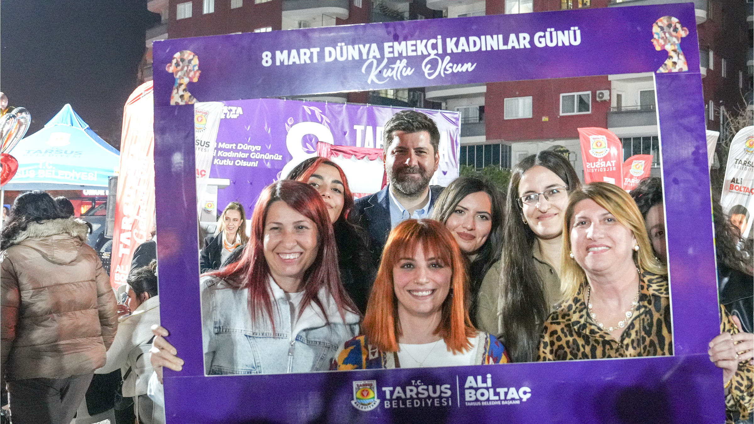TARSUS’TA 8 MART ETKİNLİKLERİ BAŞLADI: BAŞKAN ALİ BOLTAÇ VATANDAŞLARLA BULUŞTU