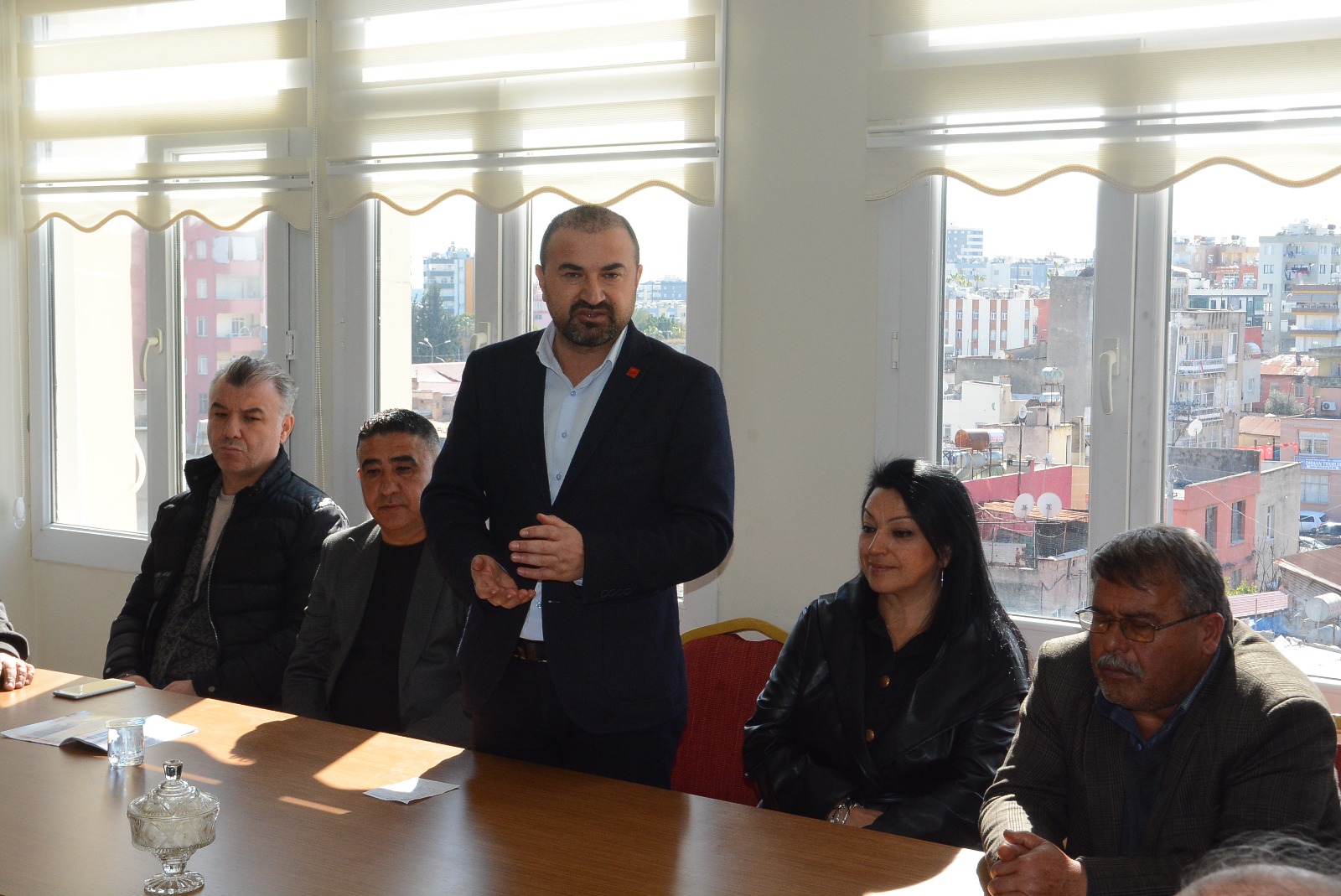 CHP TARSUS İLÇE ÖRGÜTÜNDEN, TARSUS MUHTARLAR DERNEĞİ’NE ZİYARET