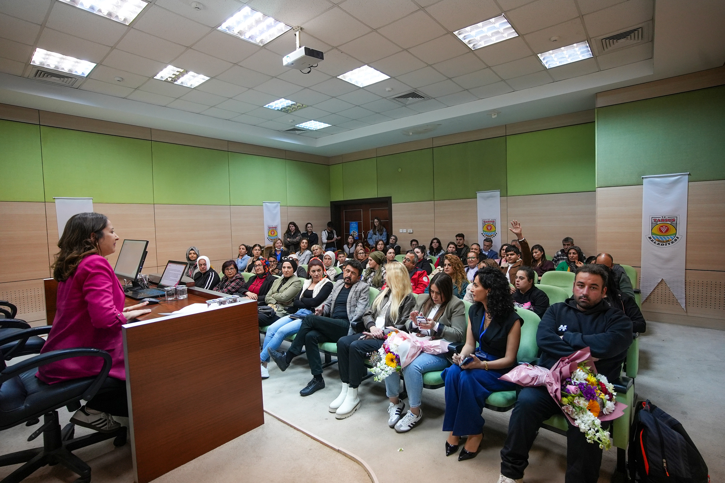 TARSUS BELEDİYESİ’NDEN OTİZMDE FARKINDALIK SÖYLEŞİSİ