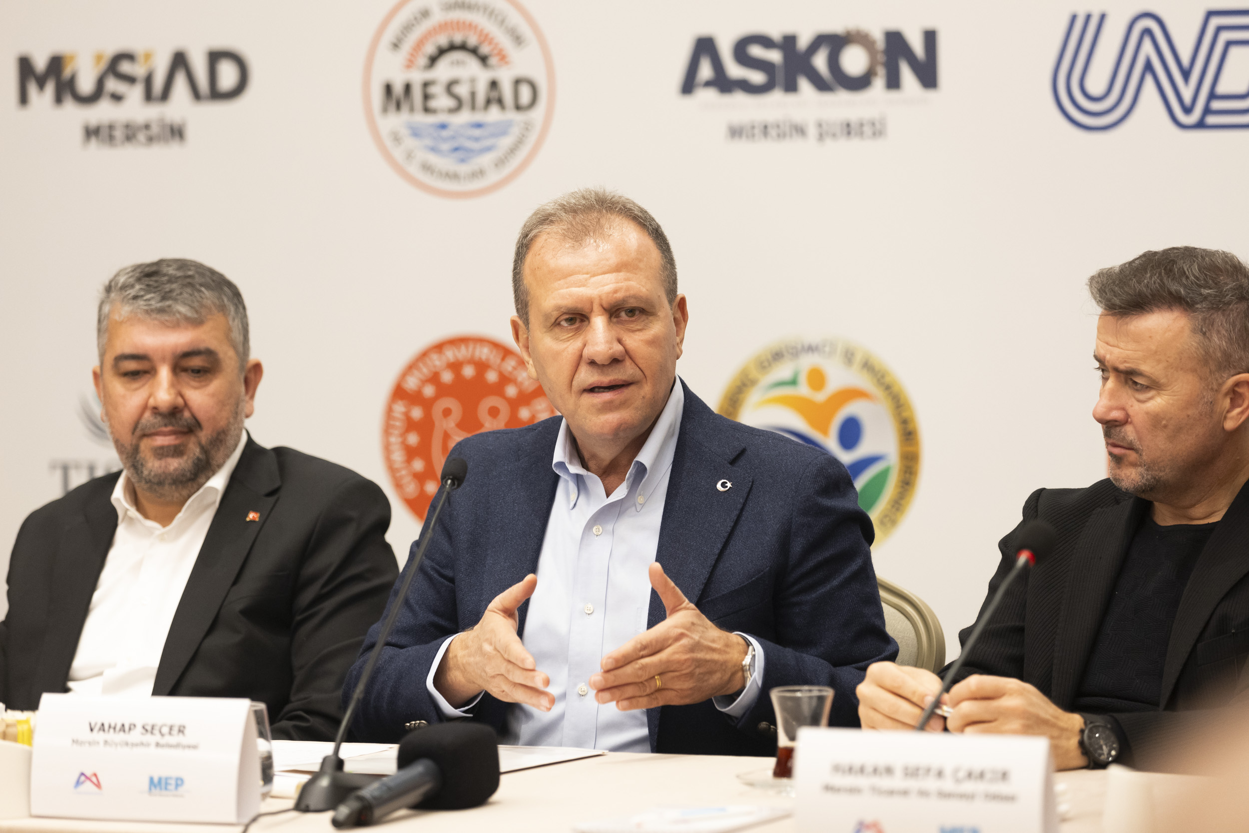 BAŞKAN SEÇER, MEP EV SAHİPLİĞİNDE DÜZENLENEN ‘İŞ DÜNYASI BULUŞMASI’NA KATILDI
