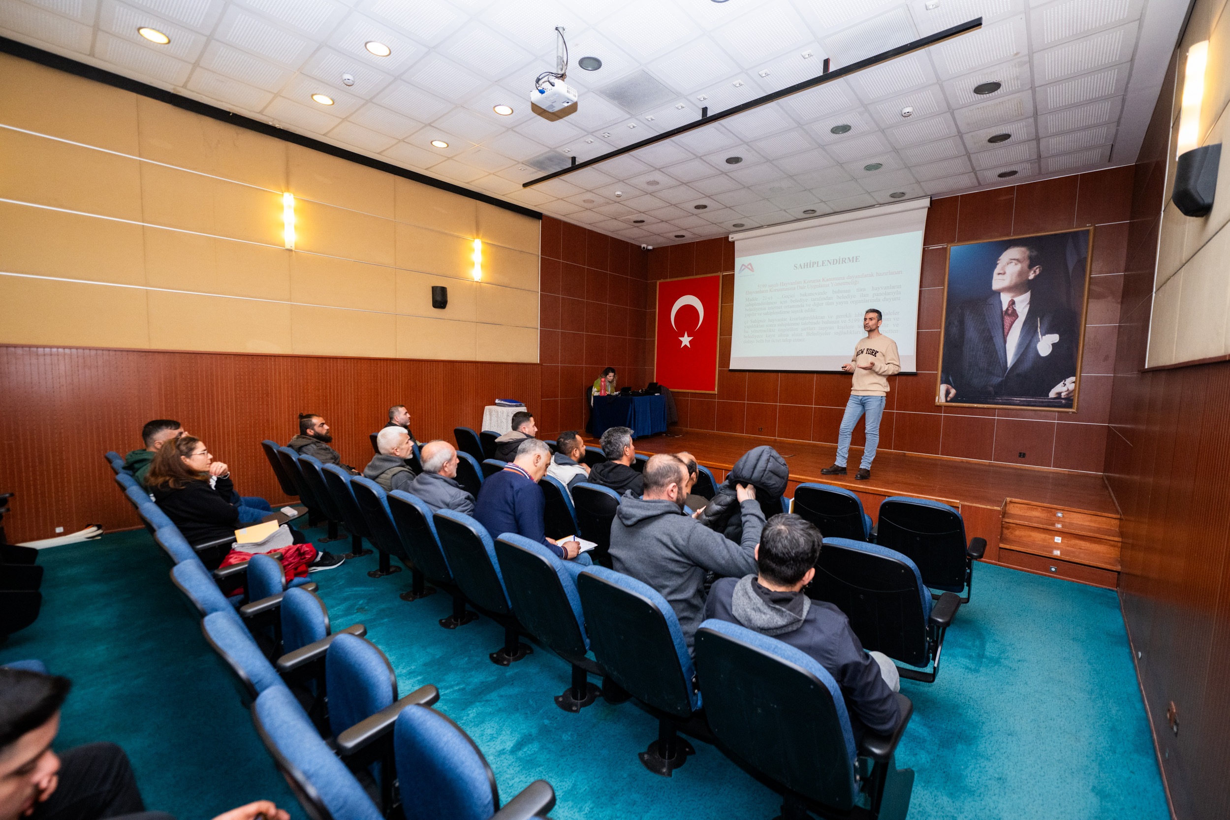 BÜYÜKŞEHİR, CAN DOSTLARIN REFAHI İÇİN BİLİNÇLENDİRME EĞİTİMİ DÜZENLEDİ