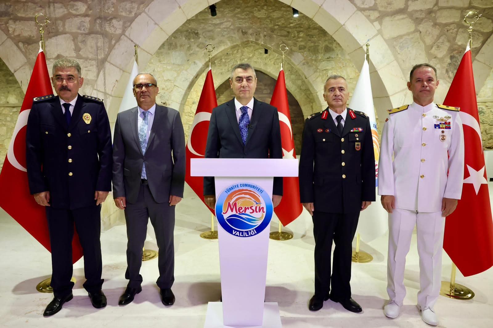 VALİ ATİLLA TOROS, MERSİNDE YÜRÜTÜLMEKTE OLAN GÜVENLİK VE ASAYİŞ HİZMETLERİNE İLİŞKİN AÇIKLAMALARDA BULUN