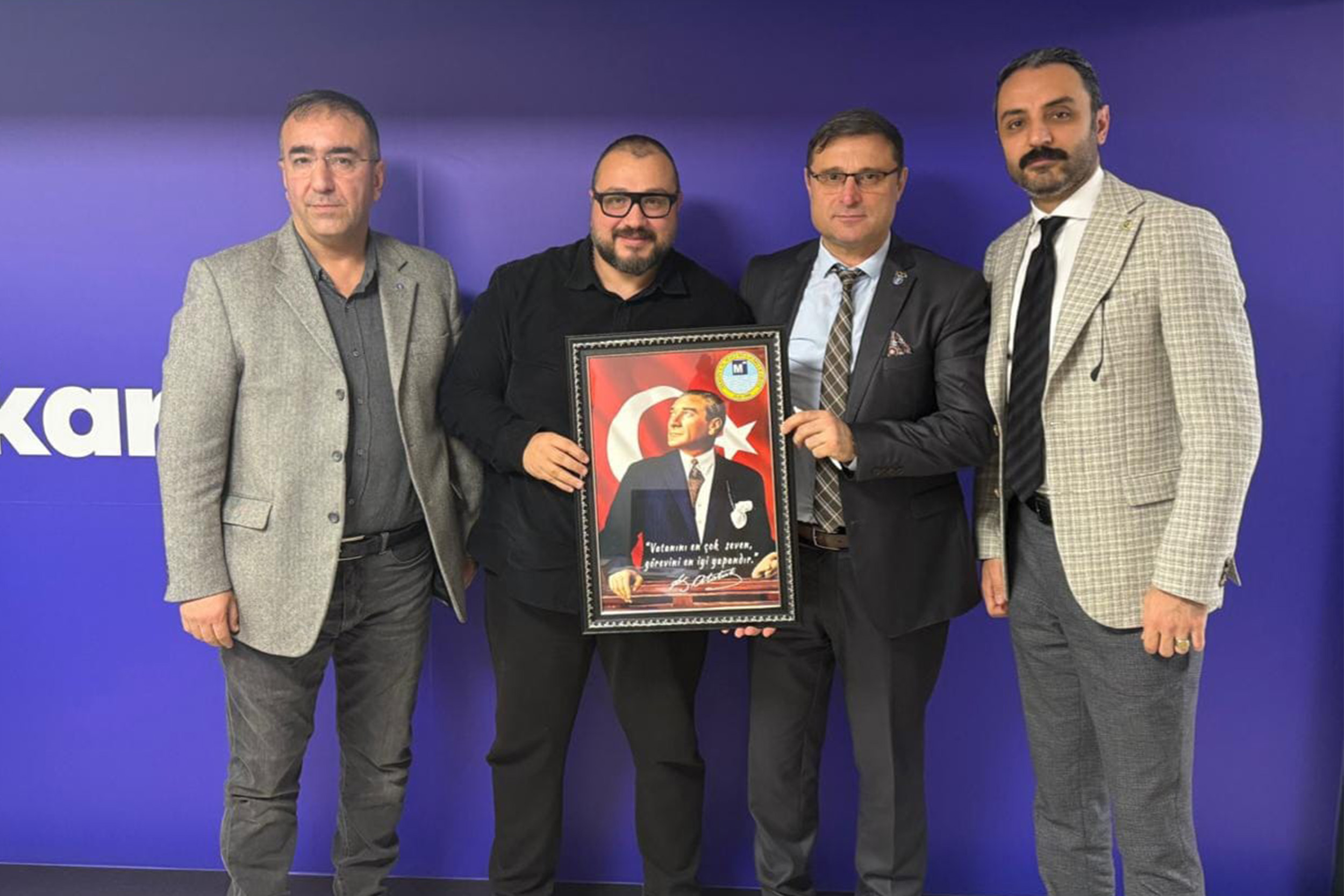 KARİYER MERKEZİ PROJELERİNİ PAYDAŞ KURUMLARLA PAYLAŞIYOR