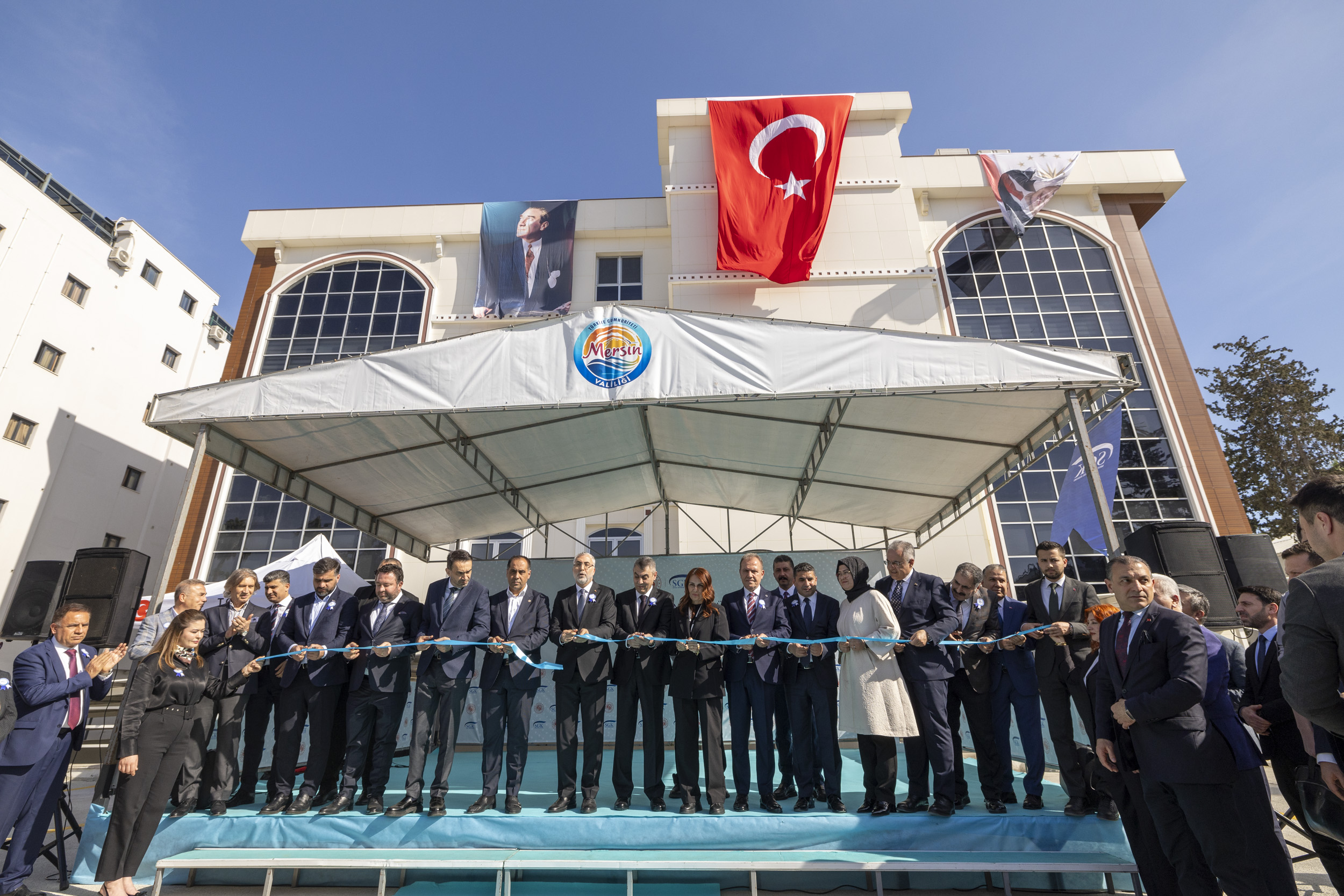 BAŞKAN SEÇER, MERSİN SGK İL MÜDÜRLÜĞÜ HİZMET BİNASI’NIN AÇILIŞINA KATILDI