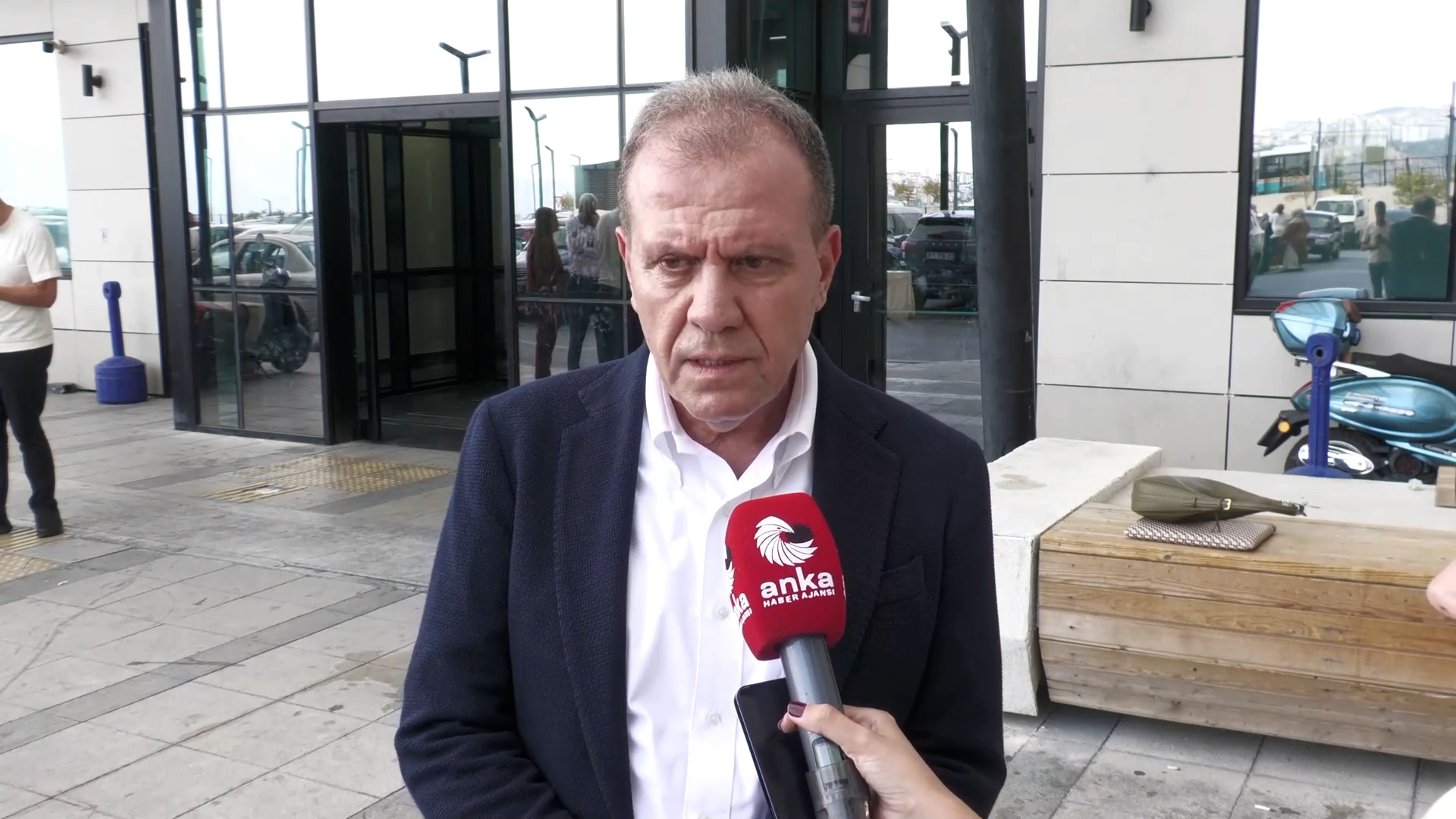 TBB BAŞKAN VEKİLİ SEÇER, MEHMET MURAT ÇALIK’I TEDAVİ GÖRDÜĞÜ HASTANEDE ZİYARET ETT