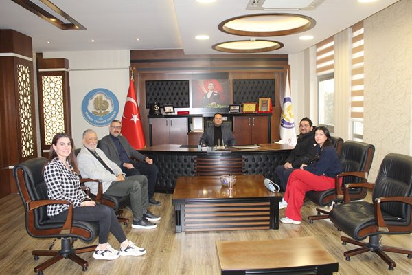 ÇAMLIYAYLA DEVLET HASTANESİ BAŞHEKİMİ ÇOBANOĞLU’NDAN BORSAYA ZİYARET