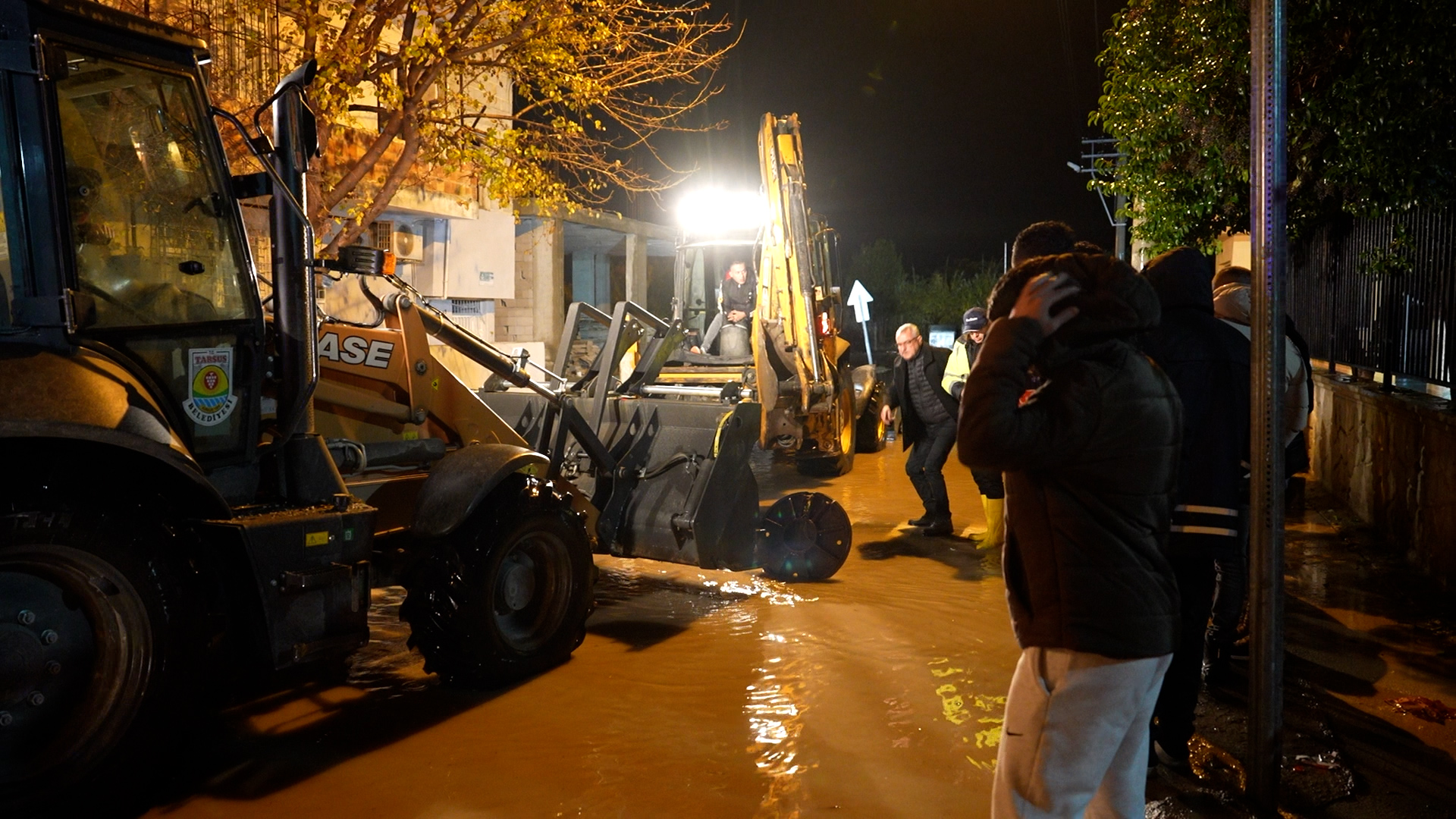 GECE BOYUNCA SAHADA, KENT GENELİNDE ETKİN MÜDAHALE