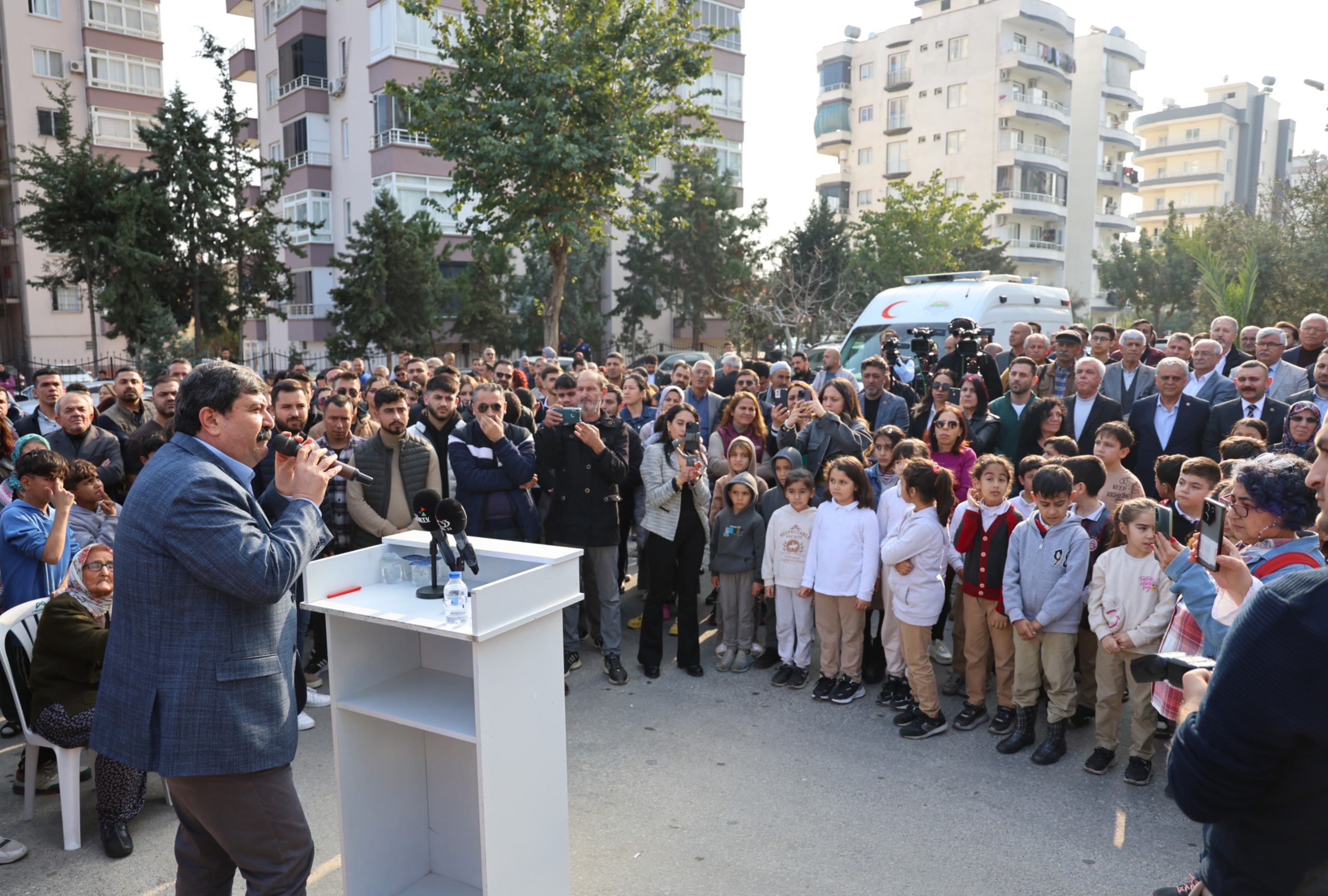 TOROSLAR BELEDİYESİNDEN ÖĞRENCİLERE ARMAĞAN