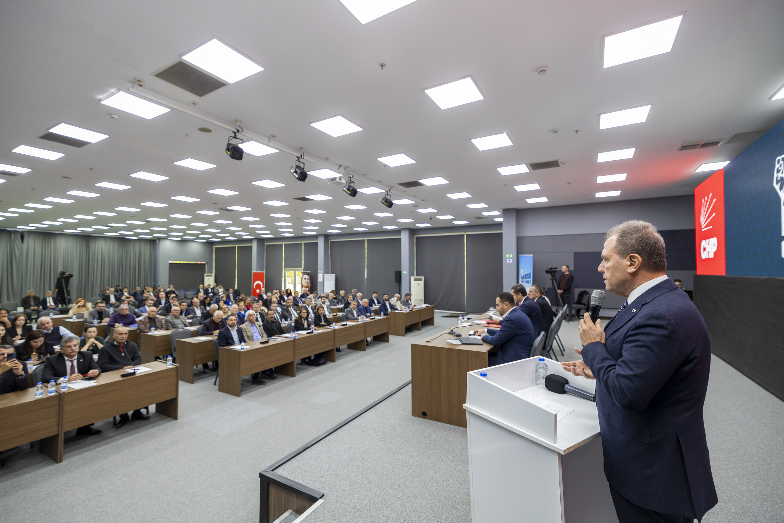 BAŞKAN SEÇER, CHP İL DANIŞMA KURULUNA KATILDI