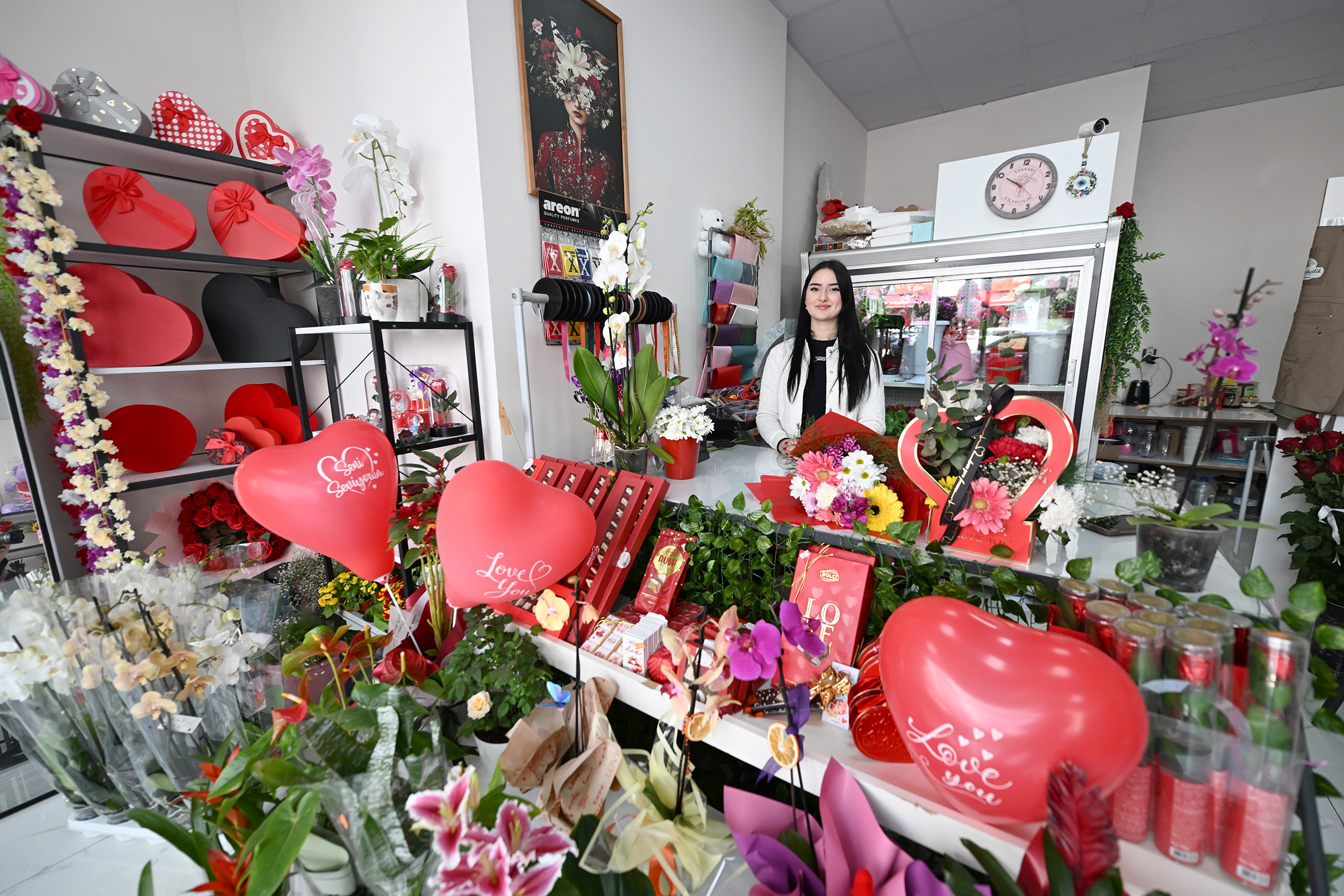 MERCEK, KADIN EMEĞİNİN VE GİRİŞİMCİLİĞİNİN EN GÜZEL ÖRNEKLERİNİ ORTAYA KOYUYOR