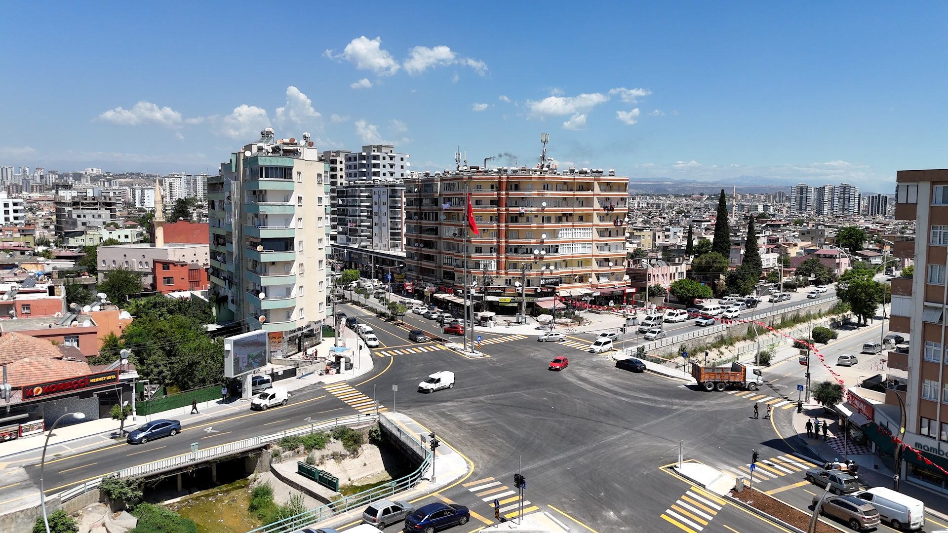 BÜYÜKŞEHİR, TARSUS CETVEL KÖPRÜSÜ KAVŞAĞI’NI MODERN HALE GETİRDİ