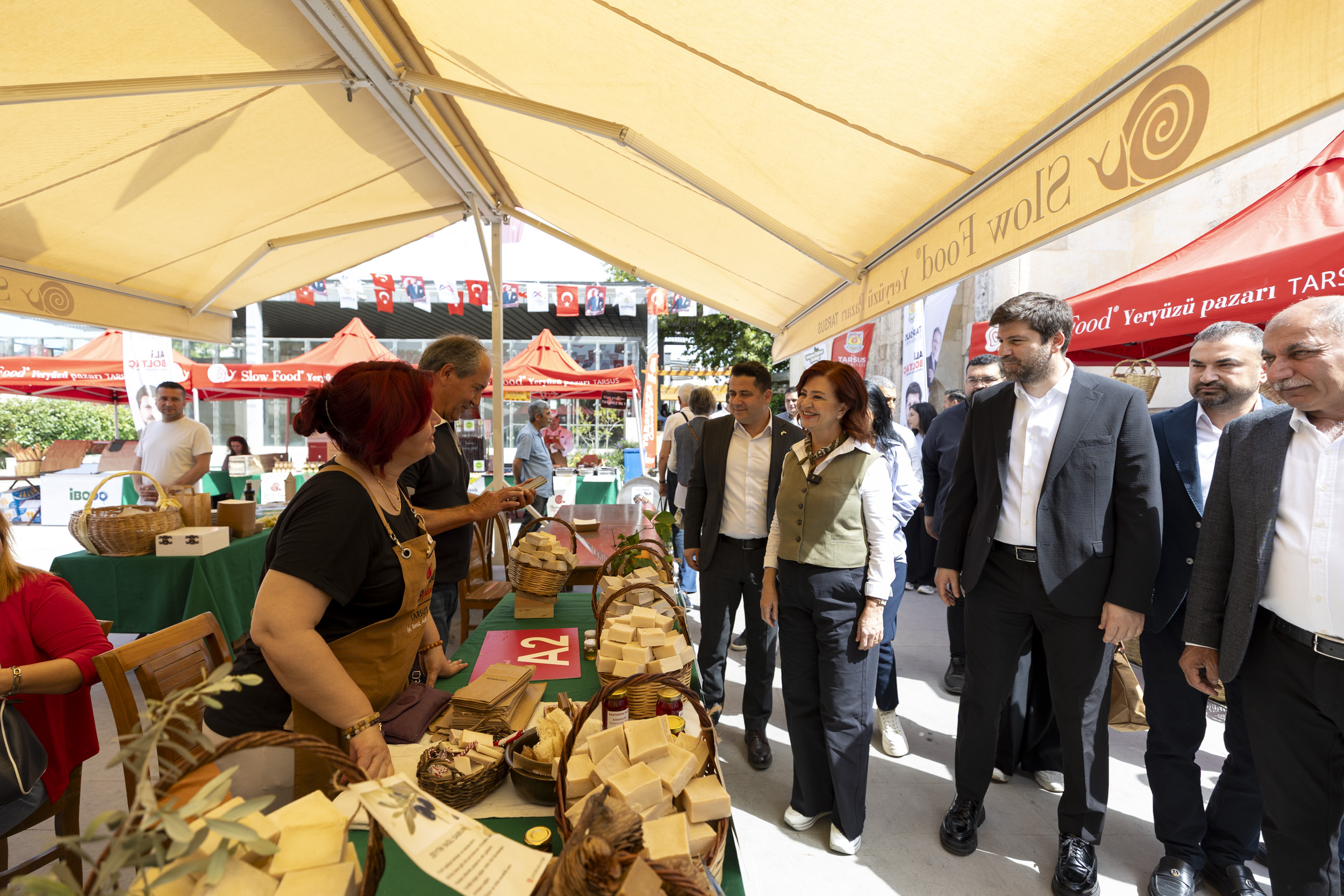 BÜYÜKŞEHİR YEREL VE ATALIK TOHUMLARI GELECEK KUŞAKLARA AKTARIYOR