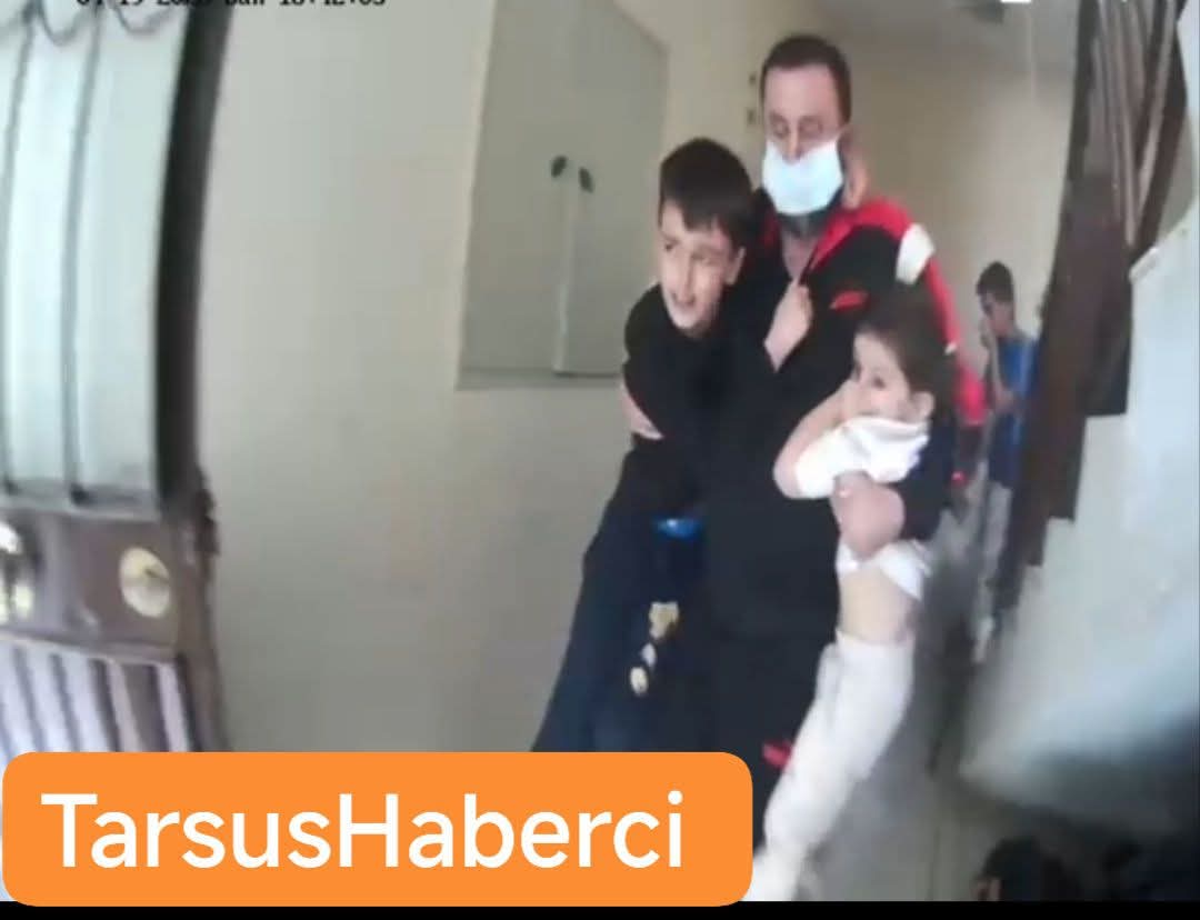 APARTMAN YANGININDA : 9 KİŞİ GÜVENLİ ŞEKİLDE TAHLİYE EDİLDİ