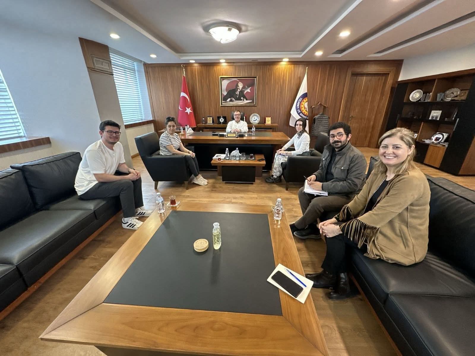 TARSUS TİCARET VE SANAYİ ODASI BAŞKANI H.RUHİ KOCAK HIZLI TREN TEMSİLCİLERİNİ AĞIRLADI