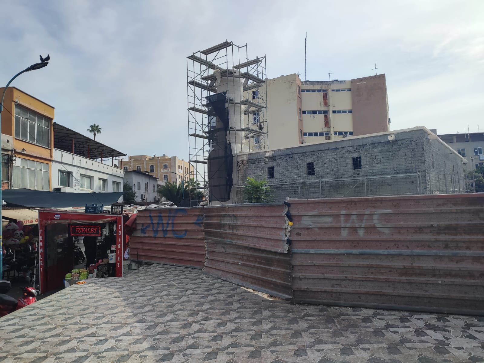 KÜÇÜK MİNARE (MELİKE YAHİR) CAMİSİ ATIL VAZİYETTEN NE ZAMAN KURTULACAK