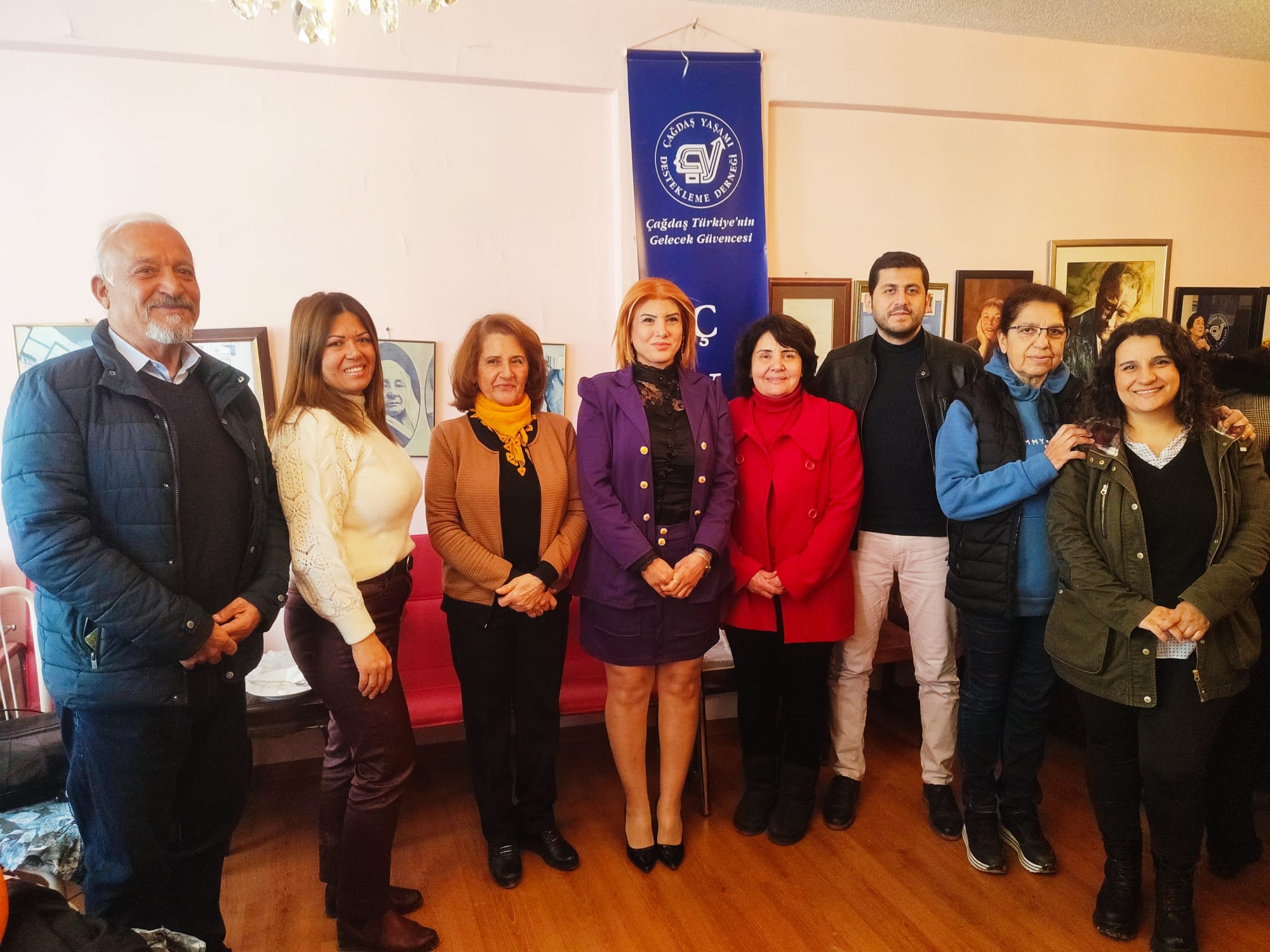 ÇYDD TARSUS ŞUBE BAŞKANI FERDA ARAS GÜVEN TAZELEDİ 