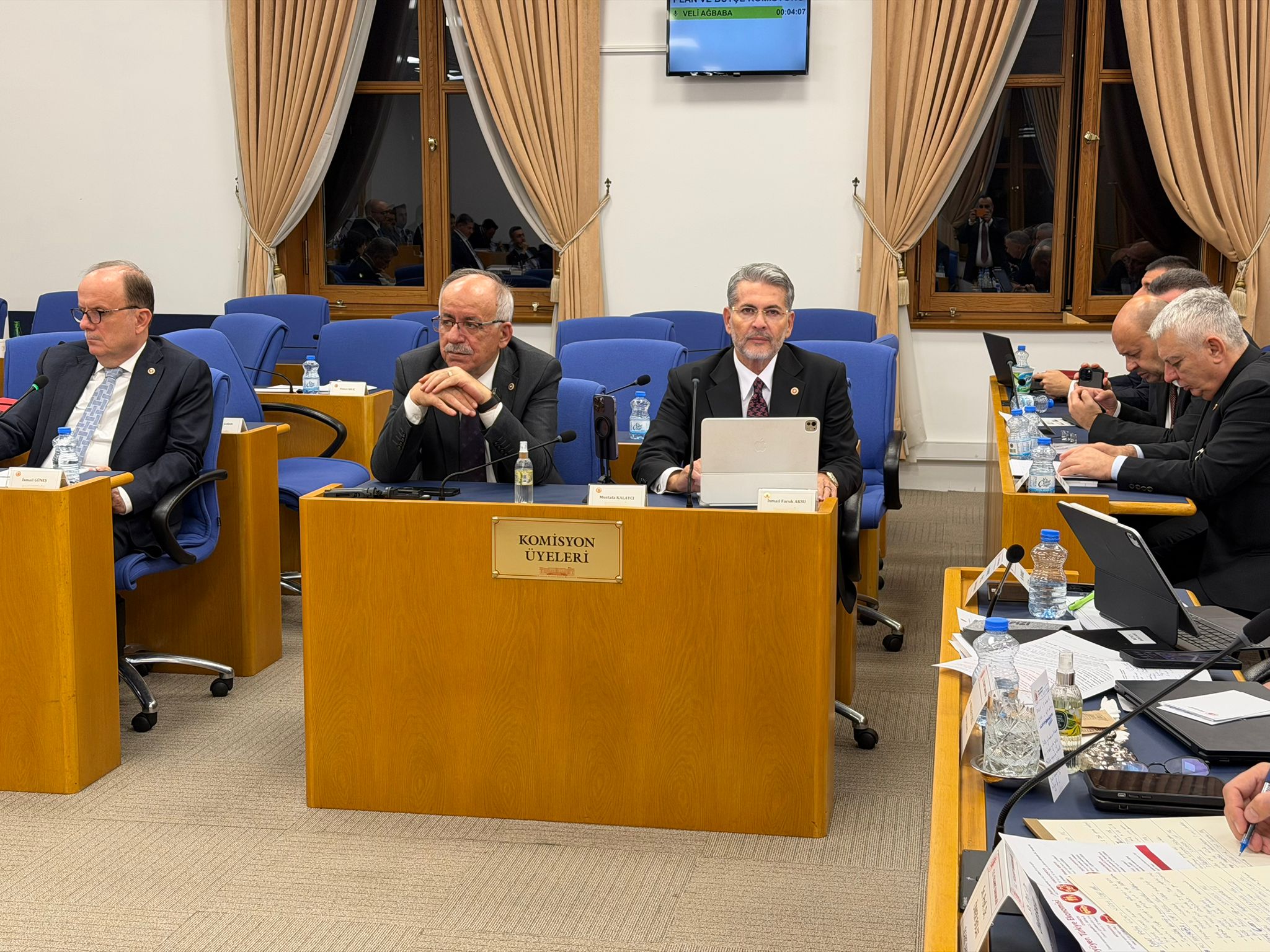 MHP MERSİN MİLLETVEKİLİ UYSAL: MUZ İTHALATINA KISITLAMA, NARENCİYEYE İHRACAT DESTEĞİ İSTİYORUZ