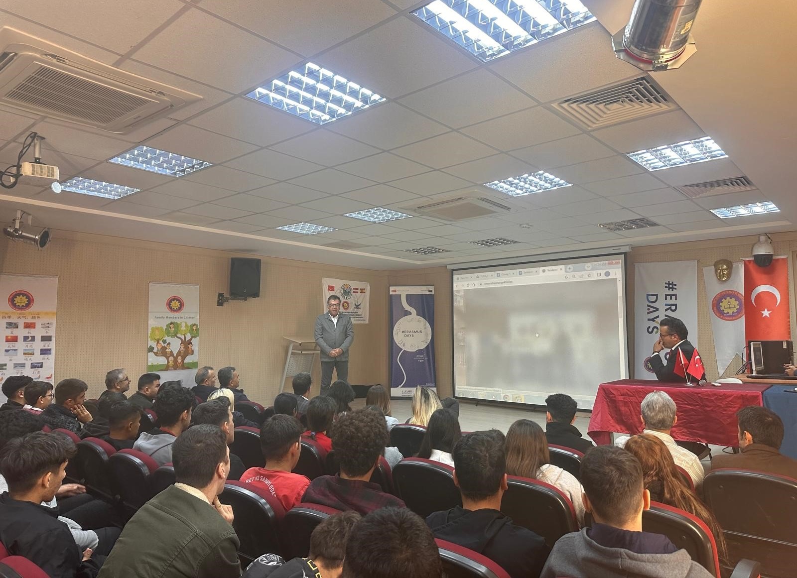 KOÇAK : ÖNCELİKLİ MESELEMİZ EĞİTİM 