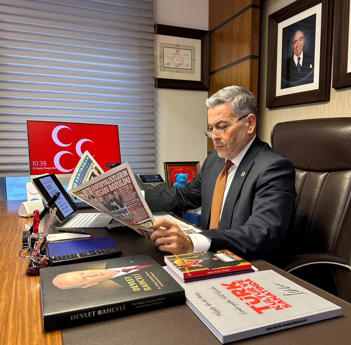 MHP MERSİN MİLLETVEKİLİ DR. LEVENT UYSAL 10 OCAK ÇALIŞAN GAZETECİLER GÜNÜNÜ KUTLADI