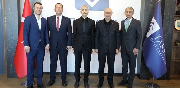 TARSUS ÜNİVERSİTESİ REKTÖRÜ ÖZEN’E ‘HAYIRLI OLSUN’ ZİYARETİ