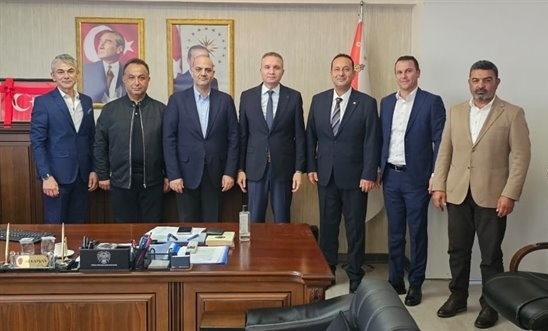 TARSUS TİCARET BORSASI’NDAN İLÇE EMNİYET MÜDÜRÜ ALİ KAPLAN’A ZİYARET