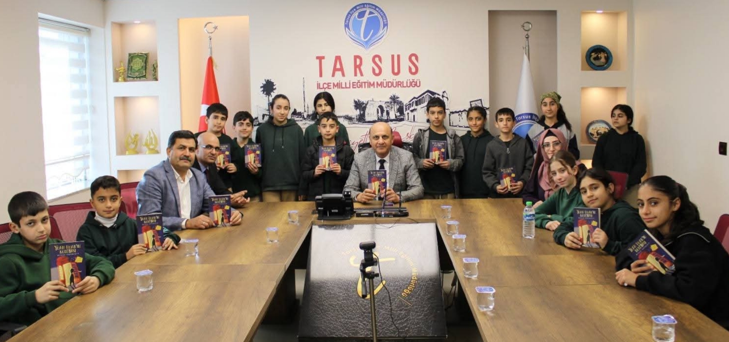 KİTABIMI ALDIM, GELDİM: OKUYAN, DÜŞÜNEN, DEĞERLENDİREN NESİLLER İÇİN BİR ARADAYIZ