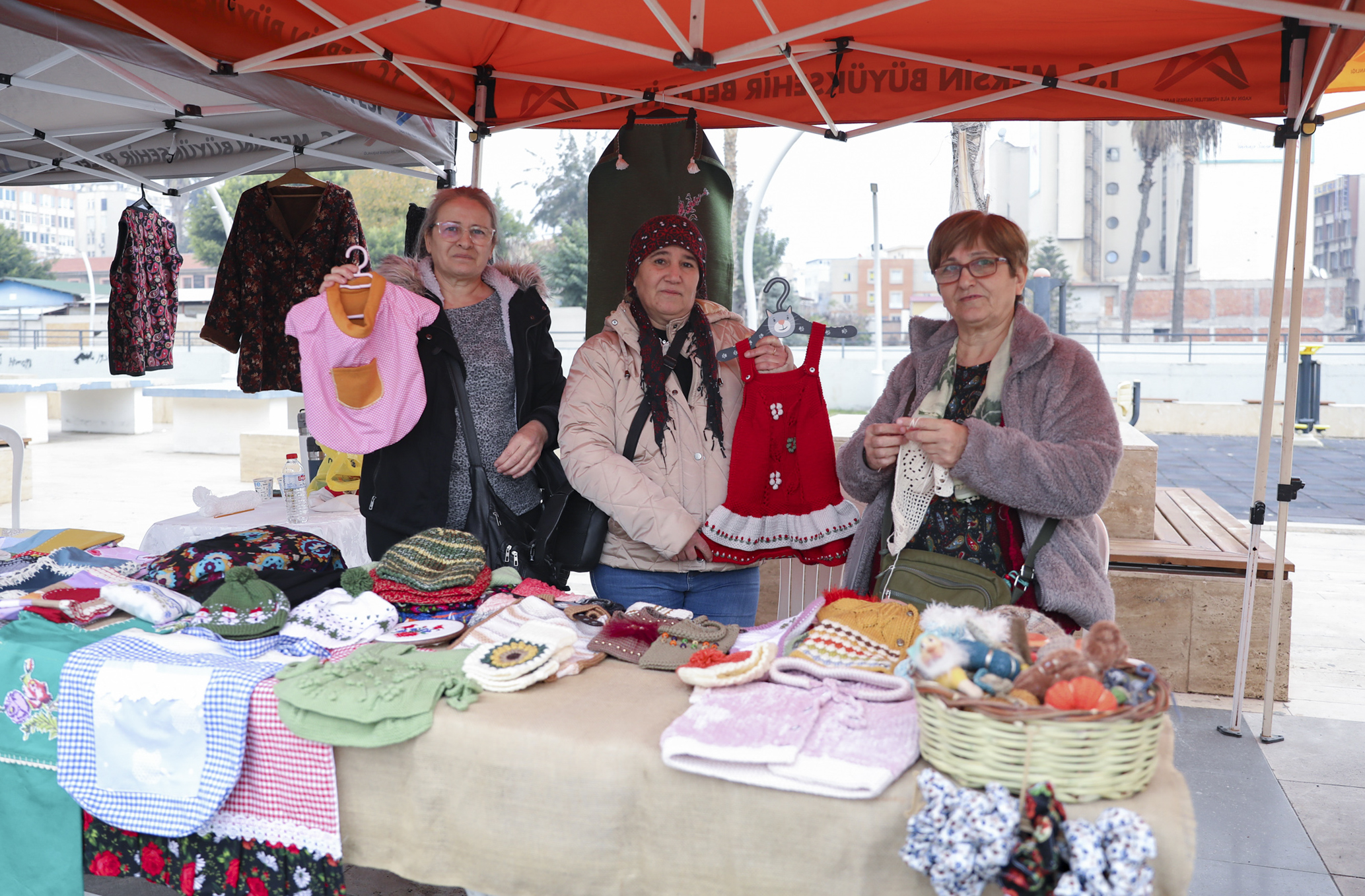 MERSİN BÜYÜKŞEHİR İLE KADINLAR EKONOMİK ÖZGÜRLÜKLERİNİ KAZANIYOR