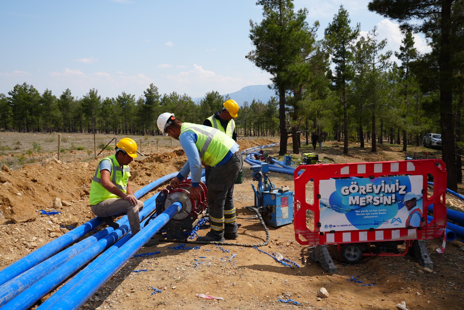 MESKİ’DEN BOZDOĞAN MAHALLESİ’NE KESİNTİSİZ İÇME SUYU TEMİNİ İÇİN ÖNEMLİ YATIRIM