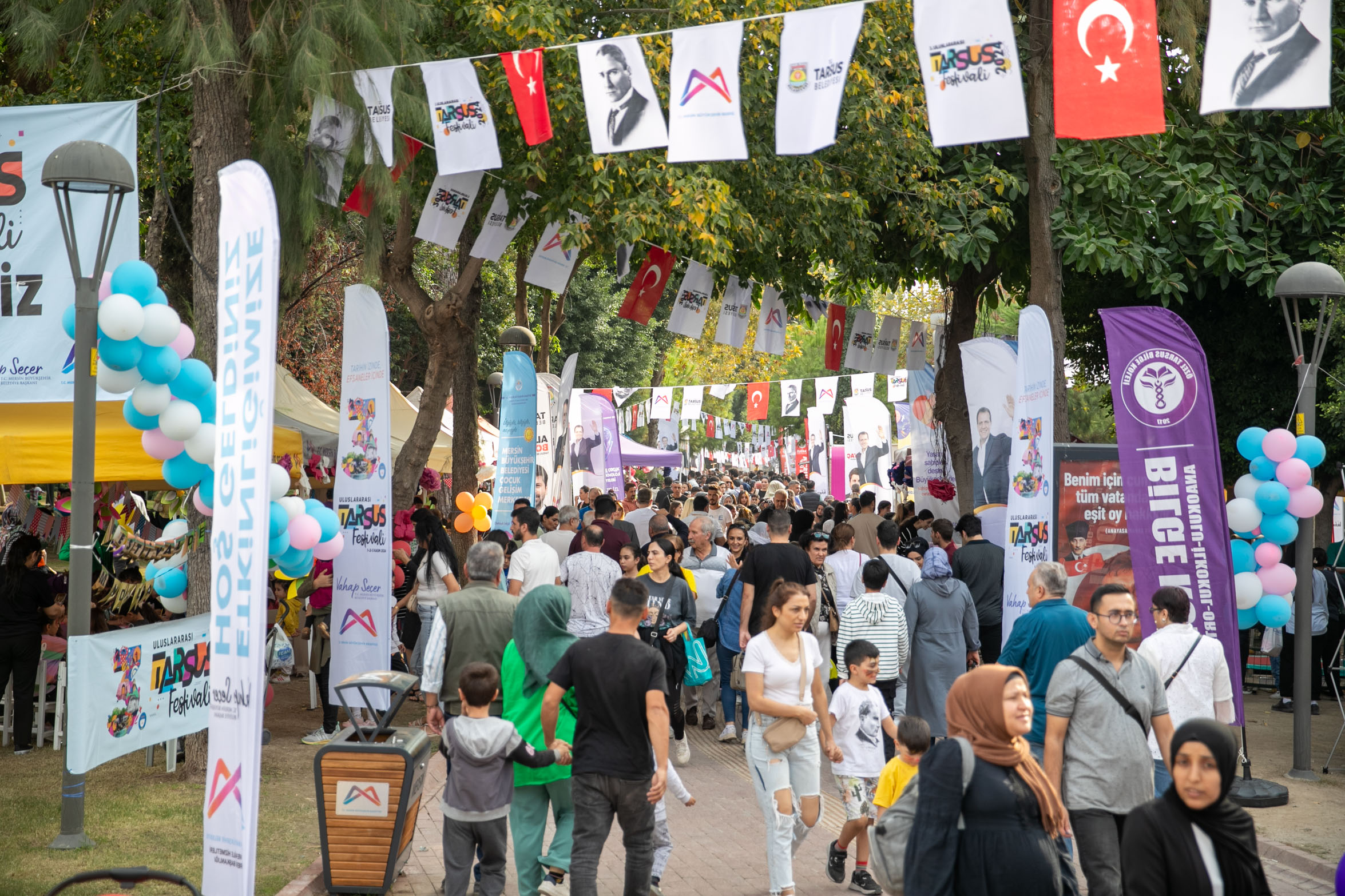 TARSUS FESTİVALİ’NİN YARATTIĞI SİNERJİ ESNAFA OLUMLU YANSIDI