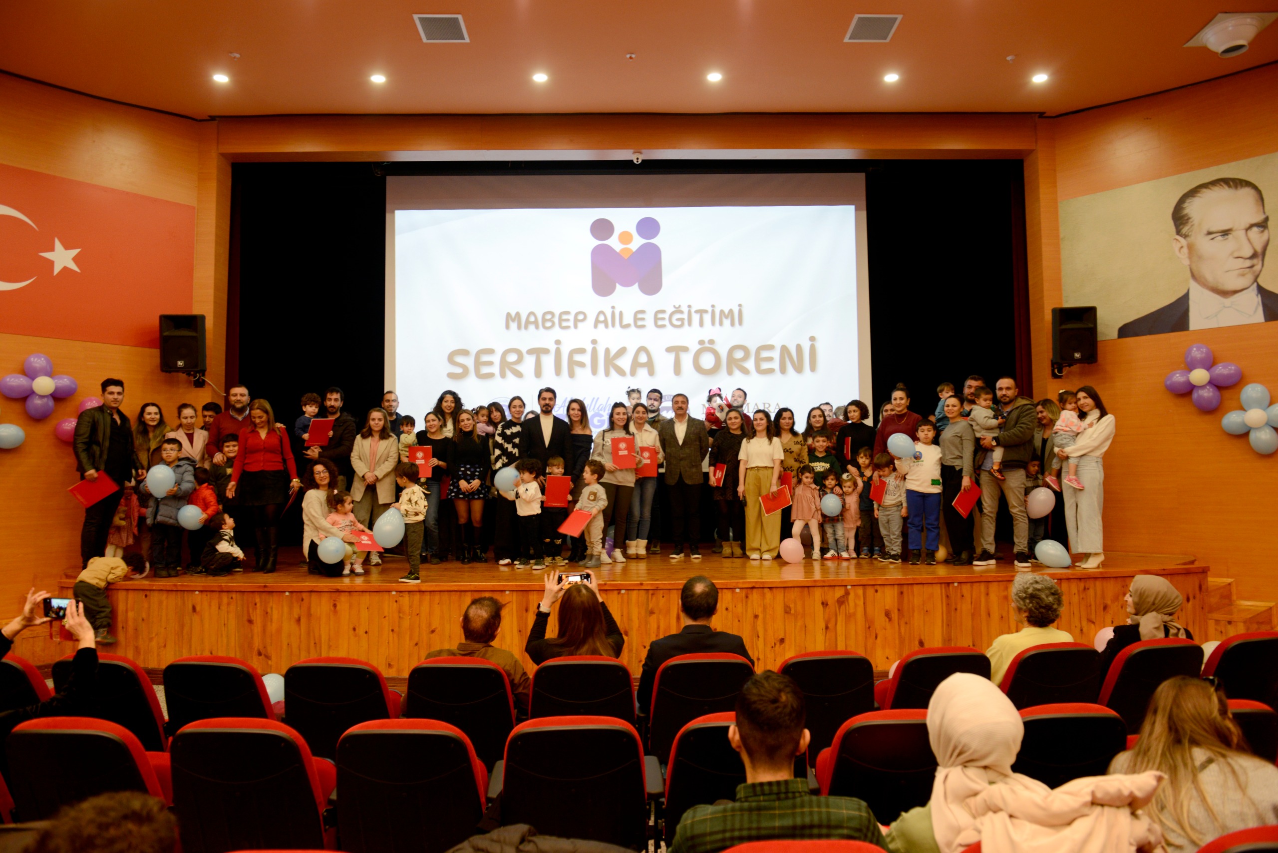 YENİŞEHİR BELEDİYESİ ANNE VE BABA EĞİTİMLERİNİ SÜRDÜRÜYOR 